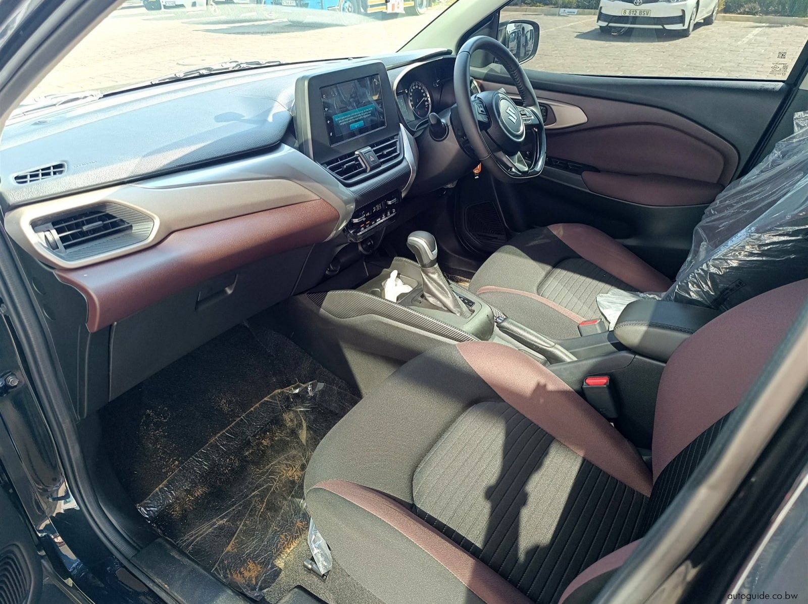 2026 Suzuki Fronx GL 1.5L A/T pictures