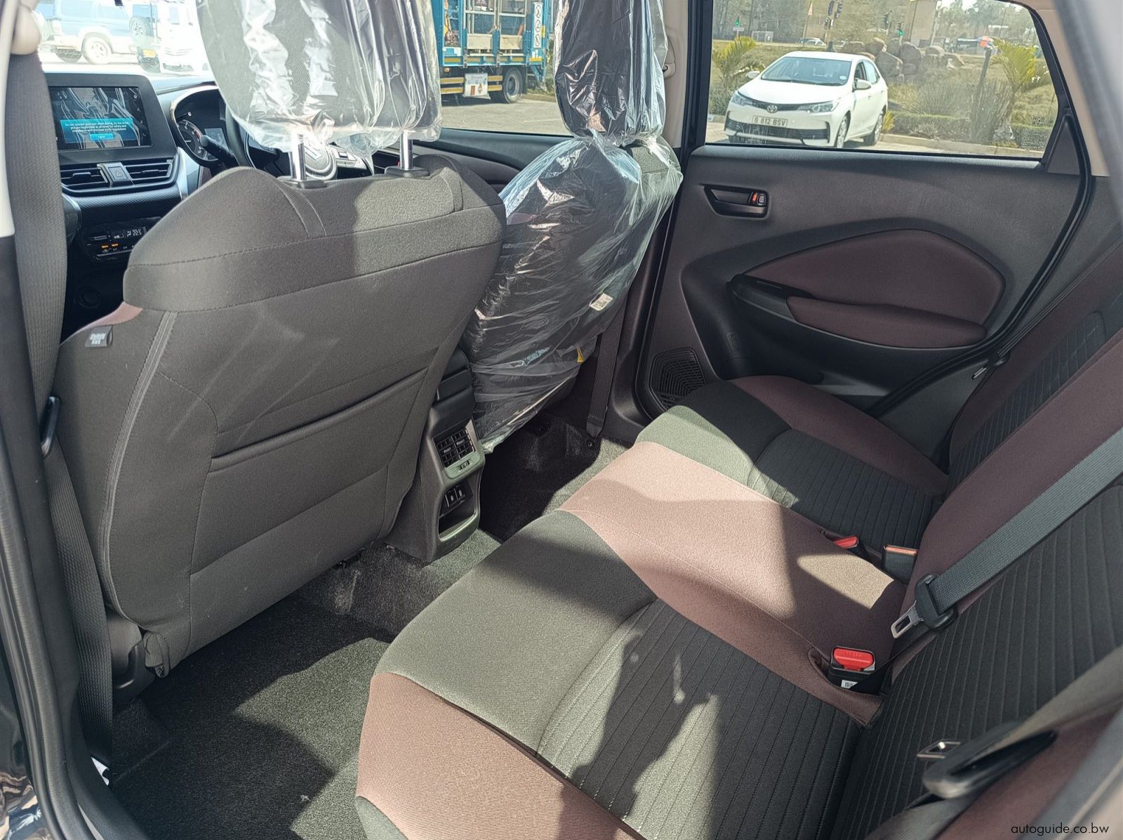 2026 Suzuki Fronx GL 1.5L A/T pictures