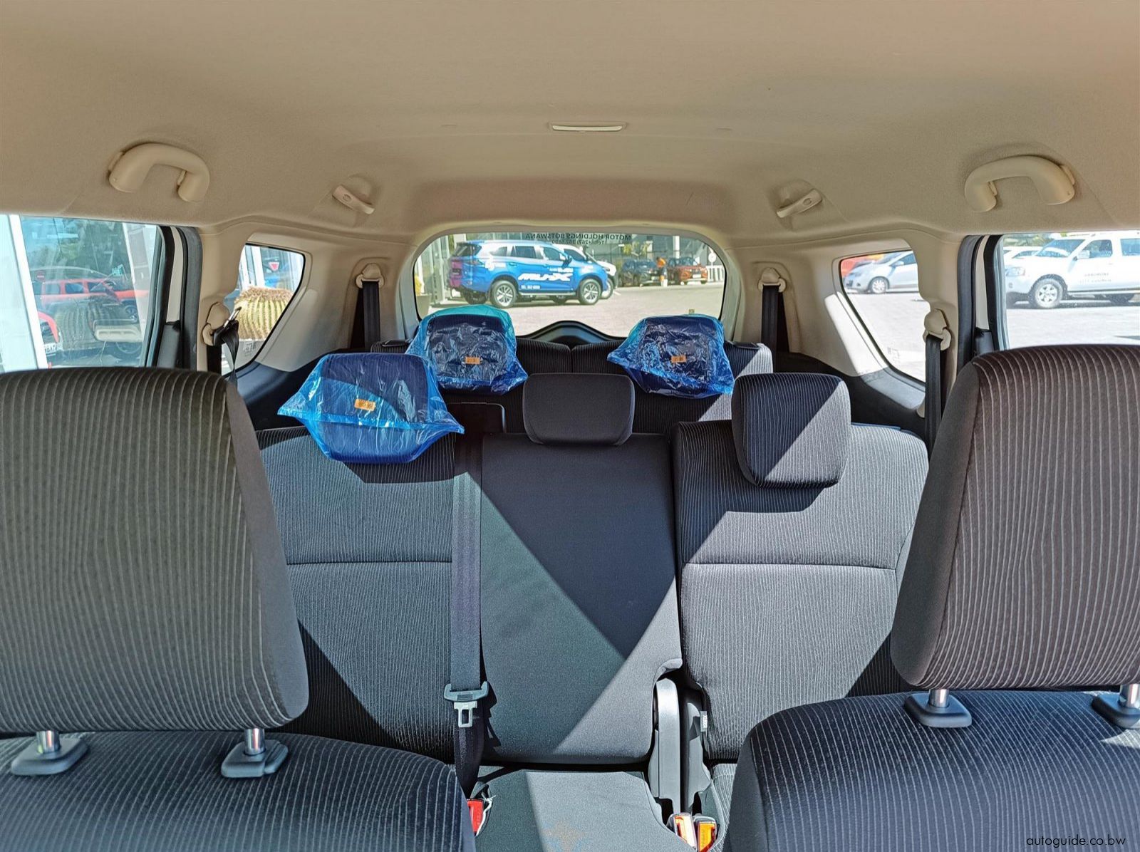 2025 Suzuki Ertiga 7 Seater pictures