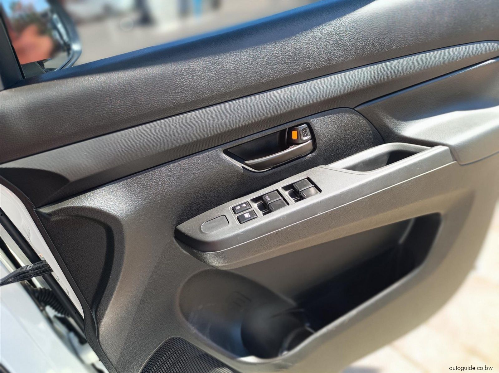 2025 Suzuki Ertiga 7 Seater pictures