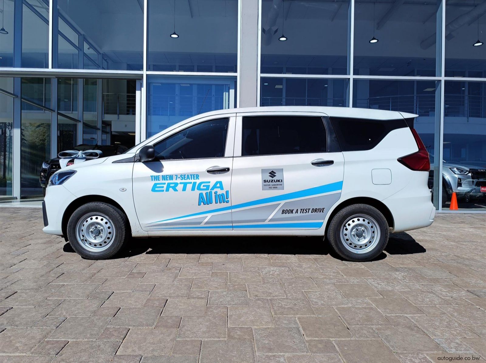 2025 Suzuki Ertiga 7 Seater pictures