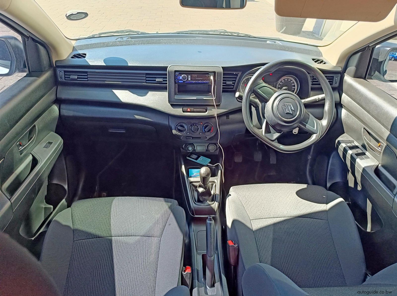 2025 Suzuki Ertiga 7 Seater pictures