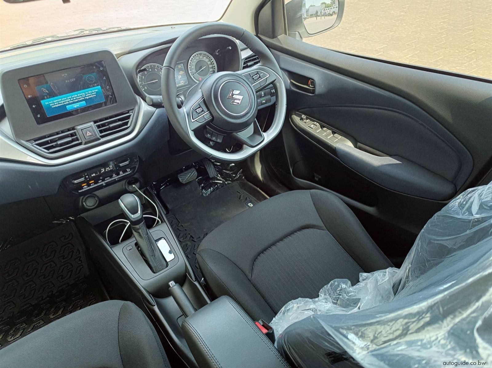 2025 Suzuki Baleno pictures