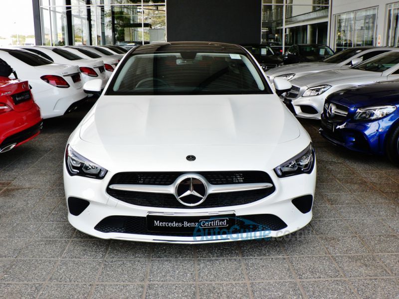 2019 MercedesBenz CLA 200 for sale 350 Km Automatic transmission
