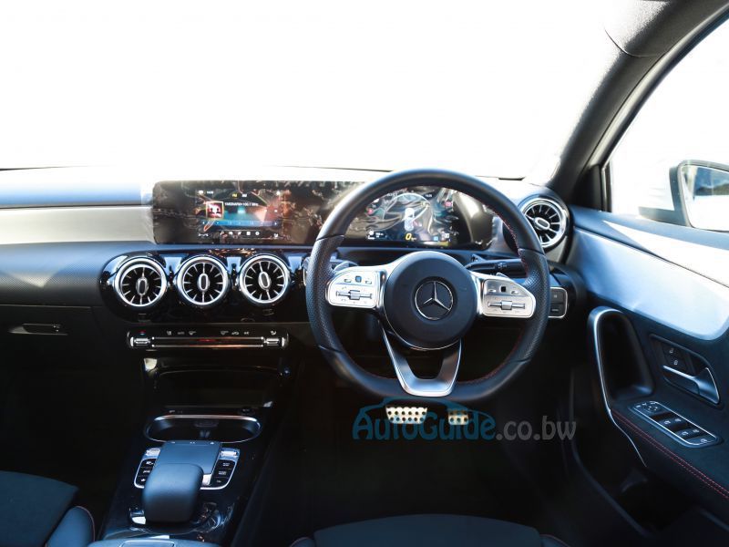 2018 Mercedes-Benz A250 Sport photo