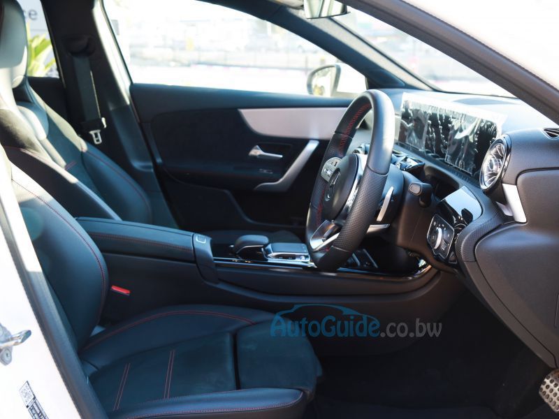 2018 Mercedes-Benz A250 Sport photo