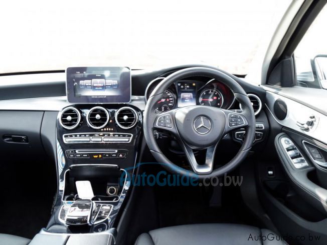 2015 Mercedes-Benz C250 photo