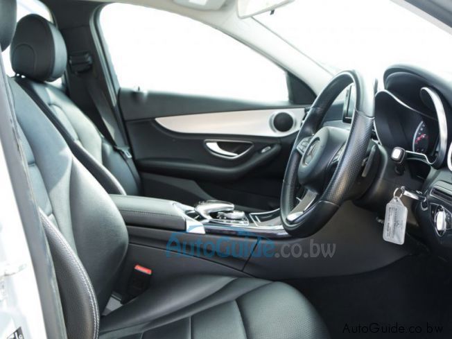 2014 Mercedes-Benz C180 photo