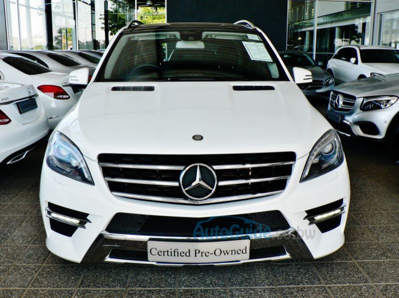 2015 Mercedes-Benz ML 350D pictures