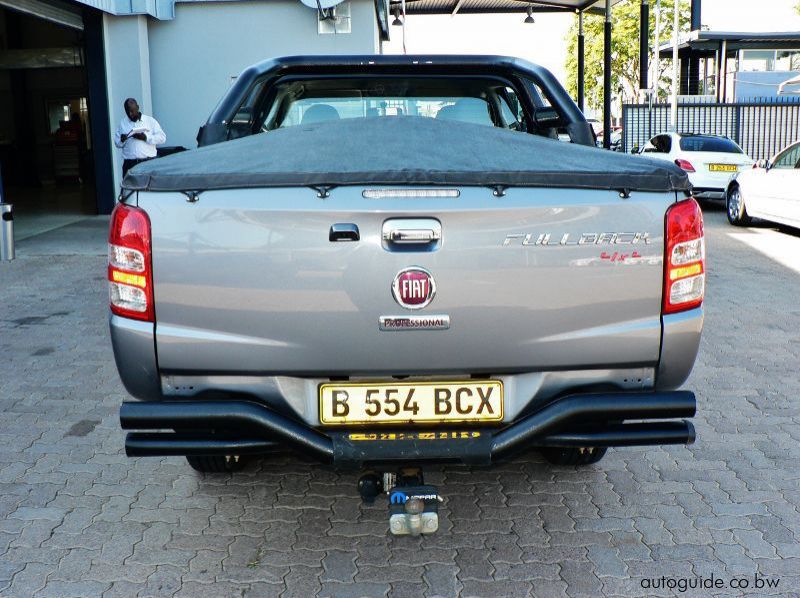 2016 Fiat Full Back  pictures