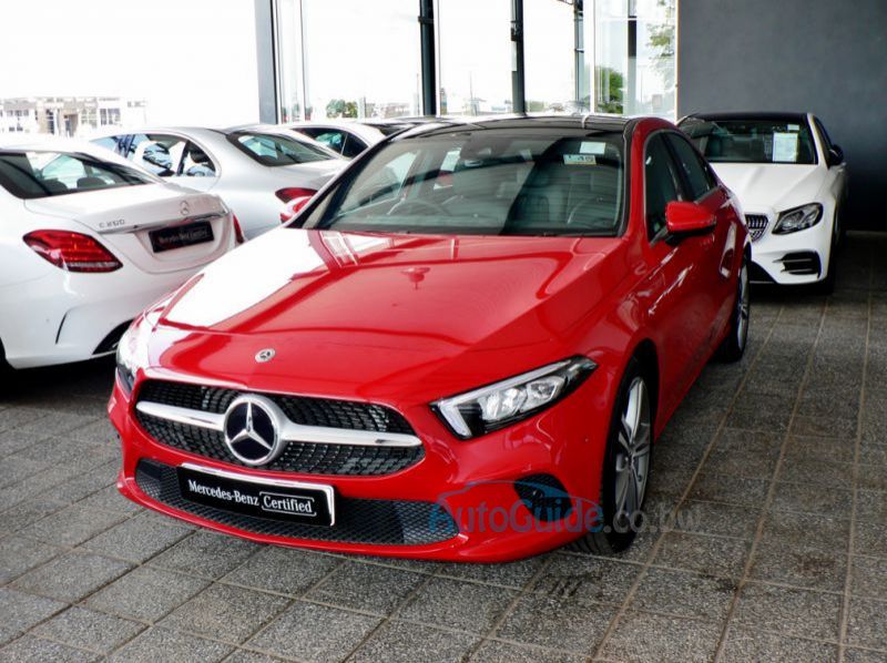 2019 Mercedes-Benz A200 pictures