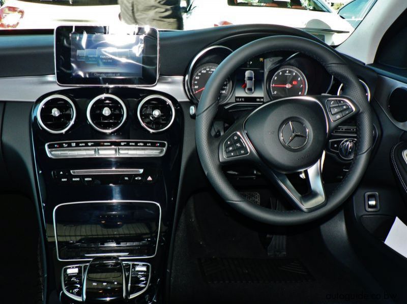 2018 Mercedes-Benz C200 pictures