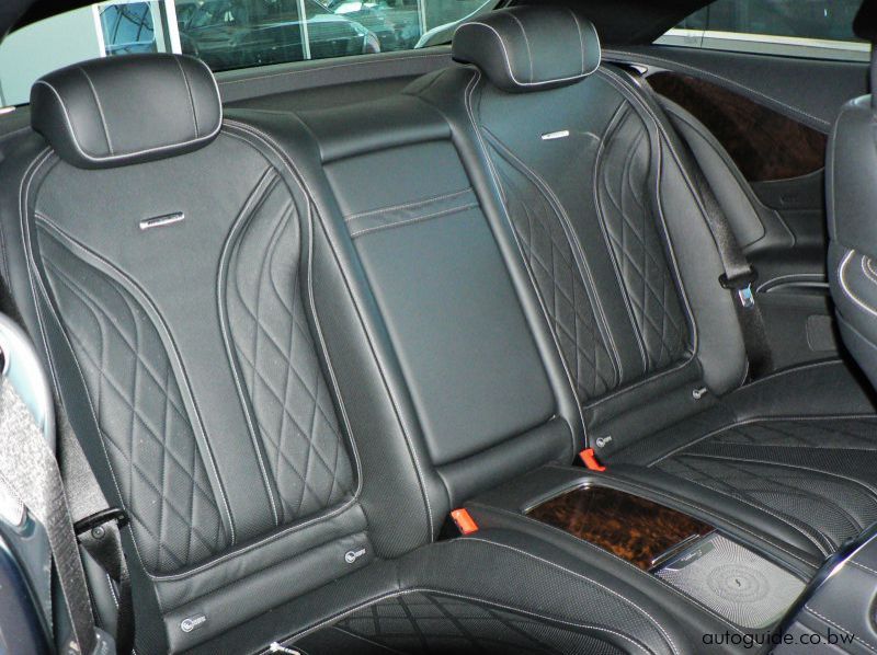 2015 Mercedes-Benz S65 AMG Coupe pictures