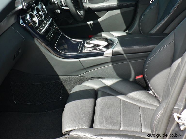 2018 Mercedes-Benz C180 pictures