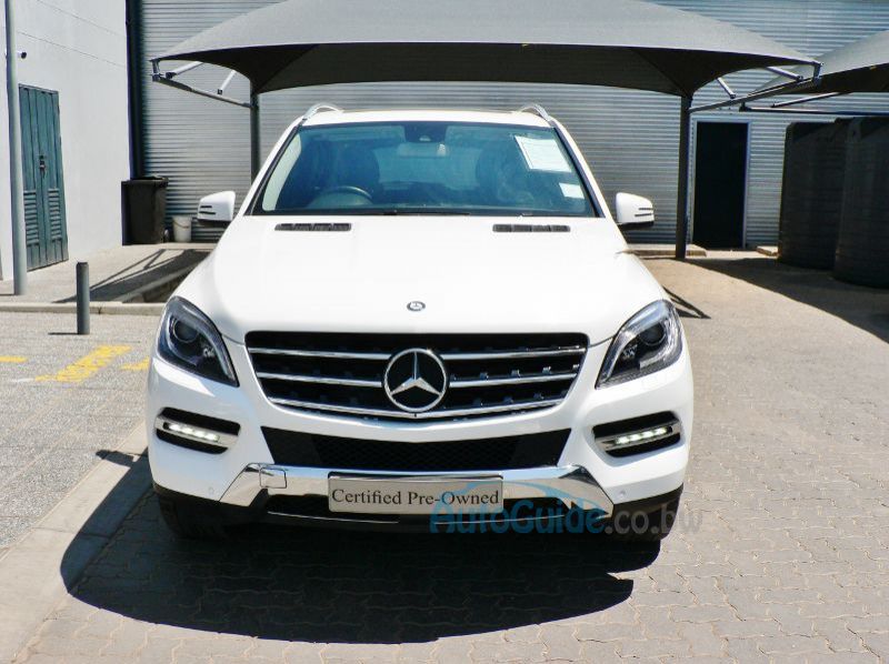 2015 Mercedes-Benz ML500 pictures