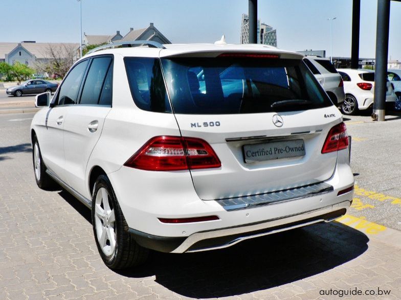 2015 Mercedes-Benz ML500 pictures