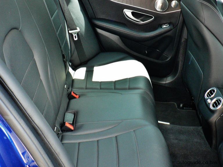 2017 Mercedes-Benz C300 pictures