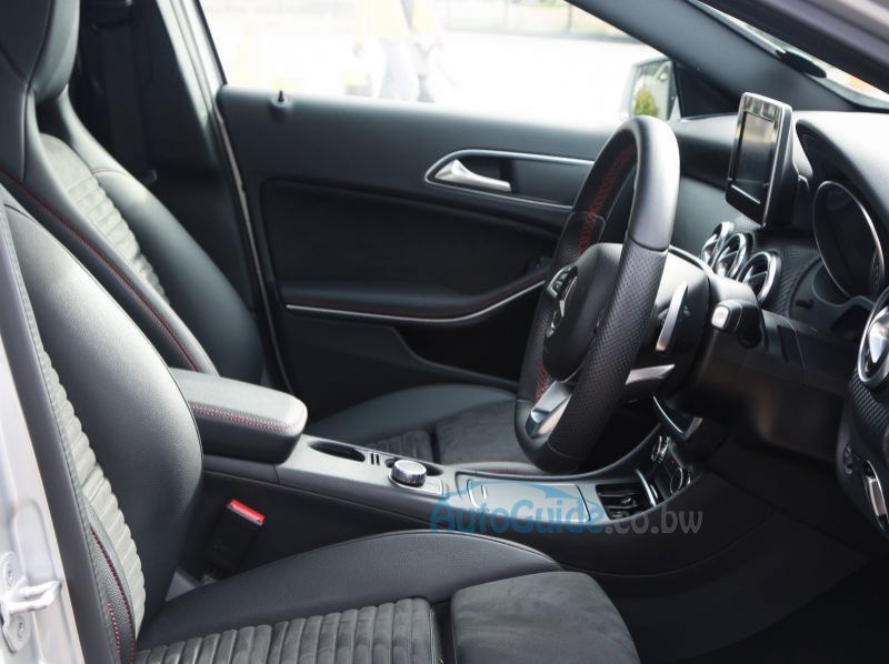 2017 Mercedes-Benz A200 pictures