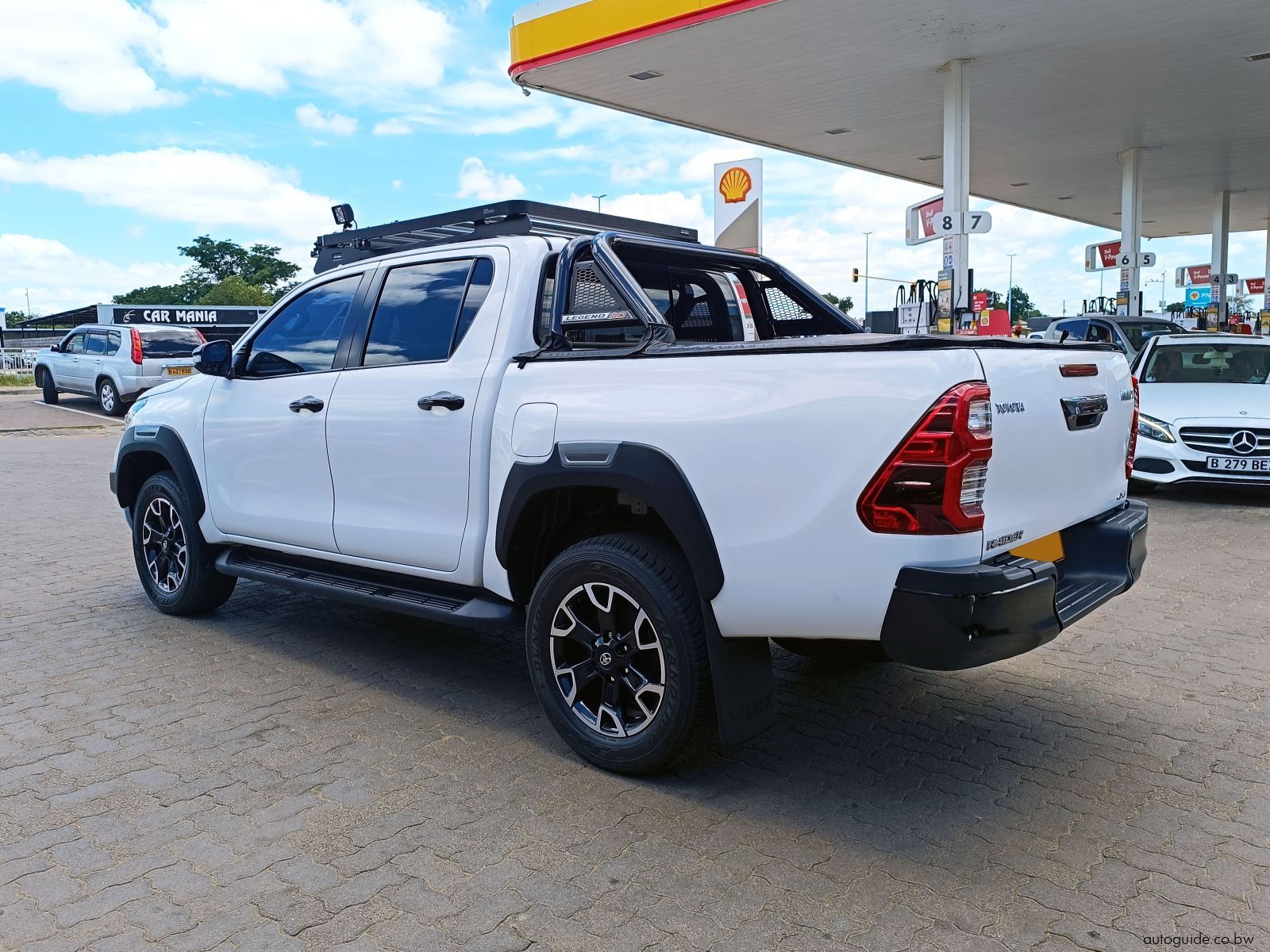 2020 Toyota Hilux 2.8 Legend 50 photo