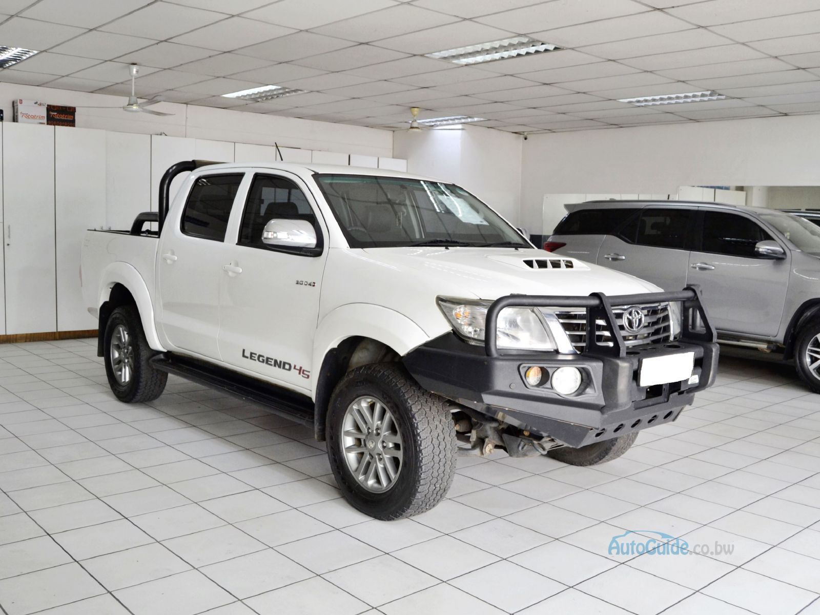 2015 Toyota Hilux Legend 45 D4D photo
