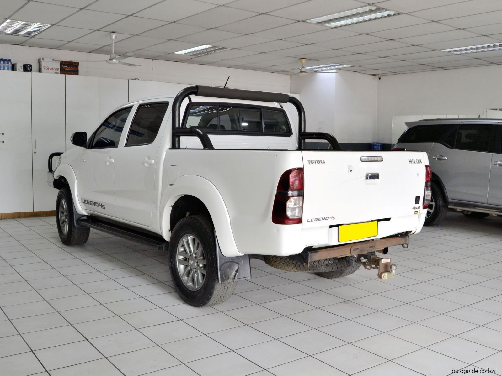 2015 Toyota Hilux Legend 45 D4D photo