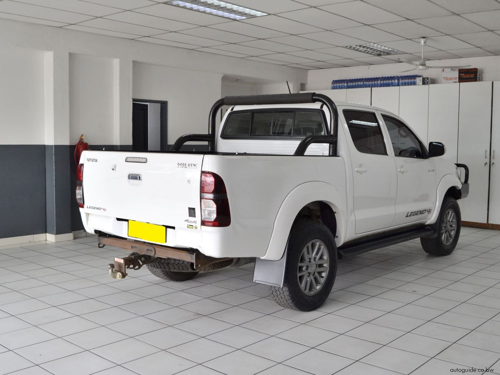 2015 Toyota Hilux Legend 45 D4D photo