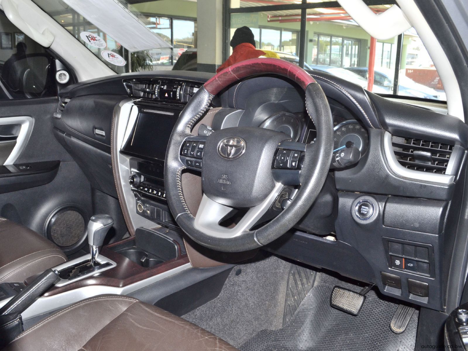 2018 Toyota Fortuner GD6 photo