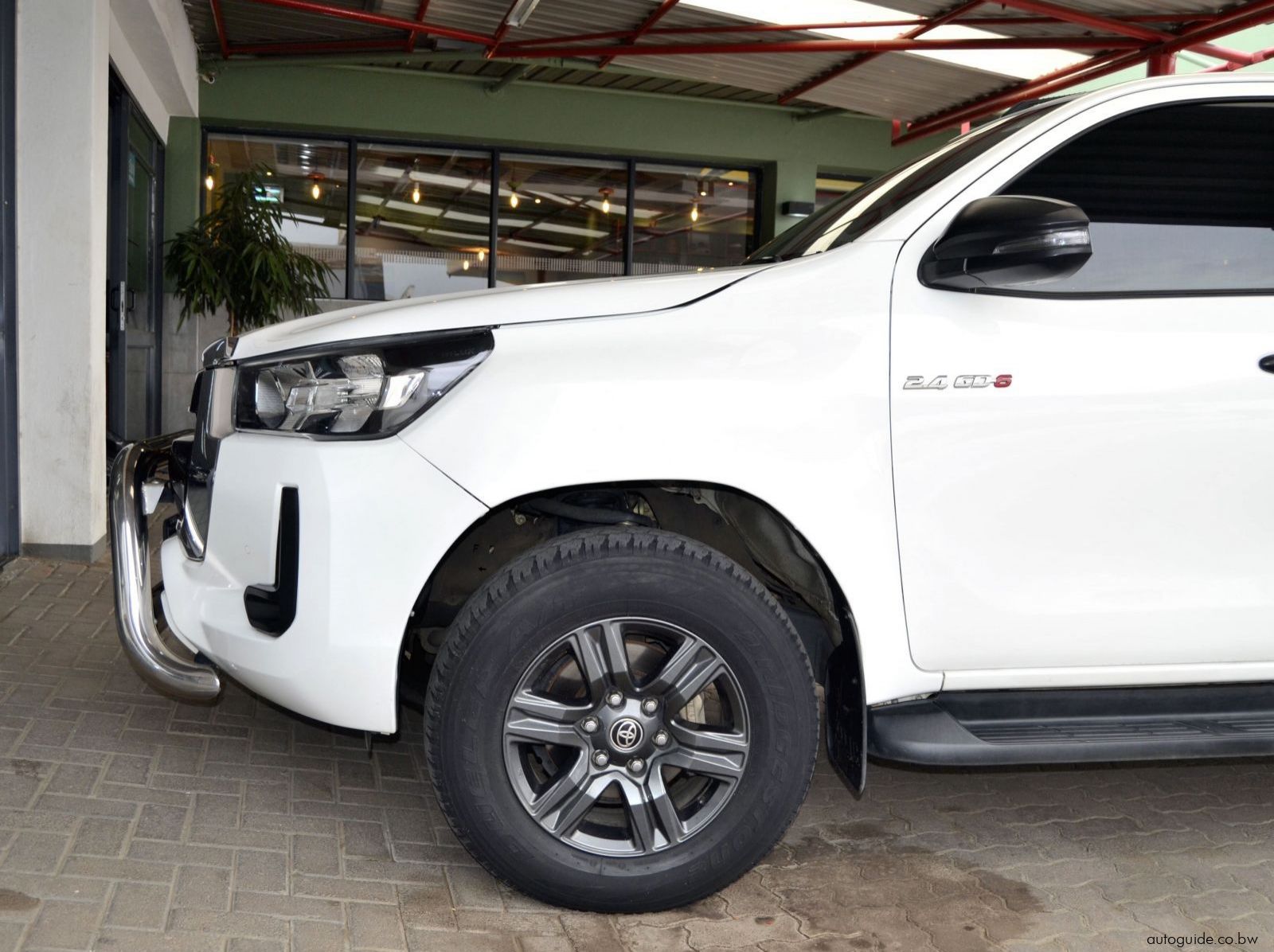 2022 Toyota Hilux GD6 pictures