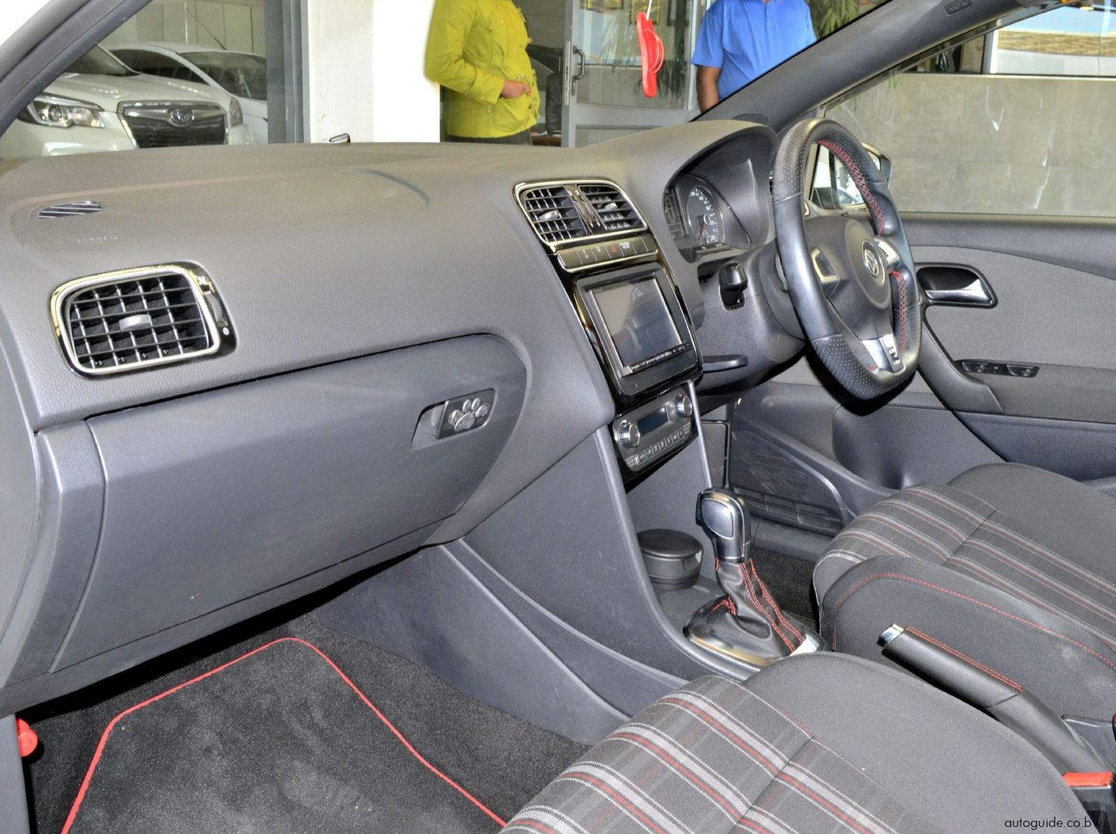 2012 Volkswagen Polo GTi pictures