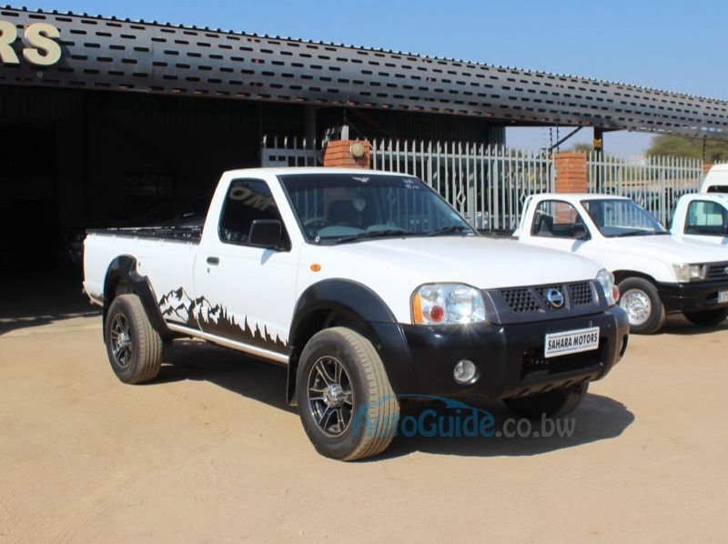 Used Nissan for sale in Tlokweng Sahara Motors Botswana