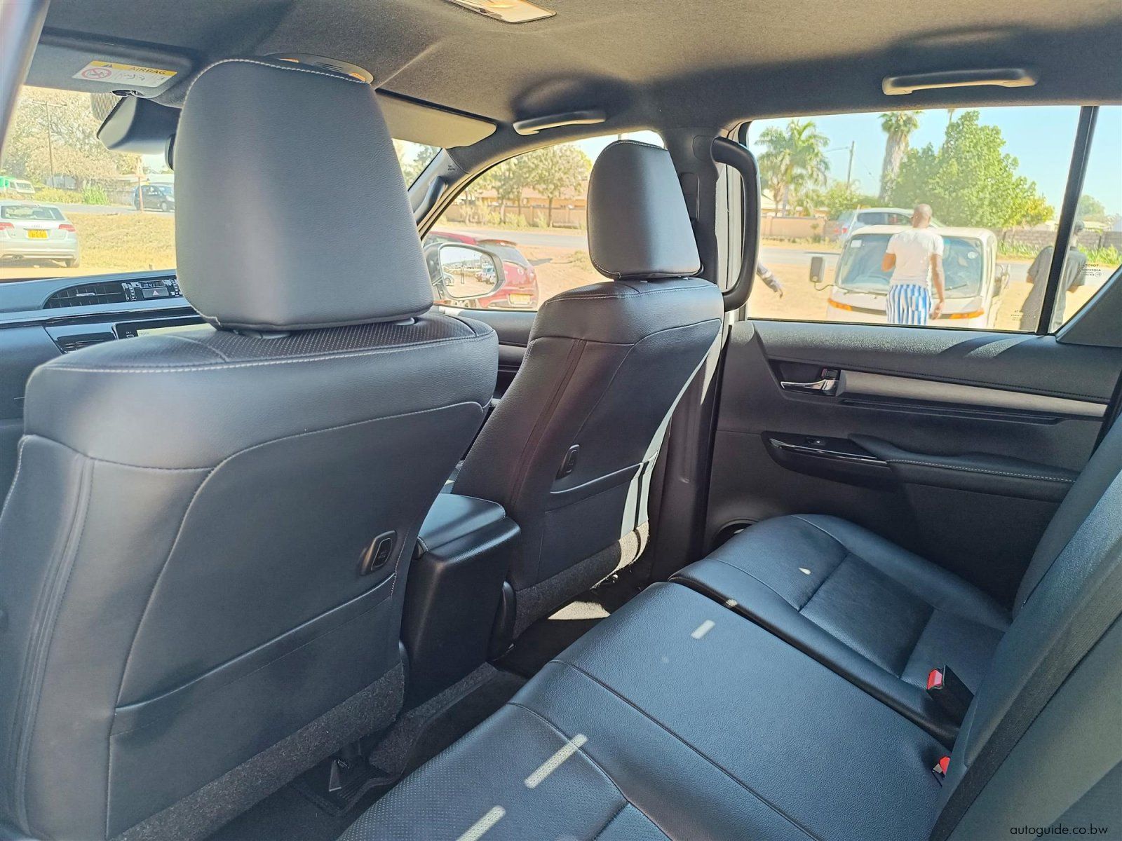 2024 Toyota Hilux Legend 2.8 GD-6 photo