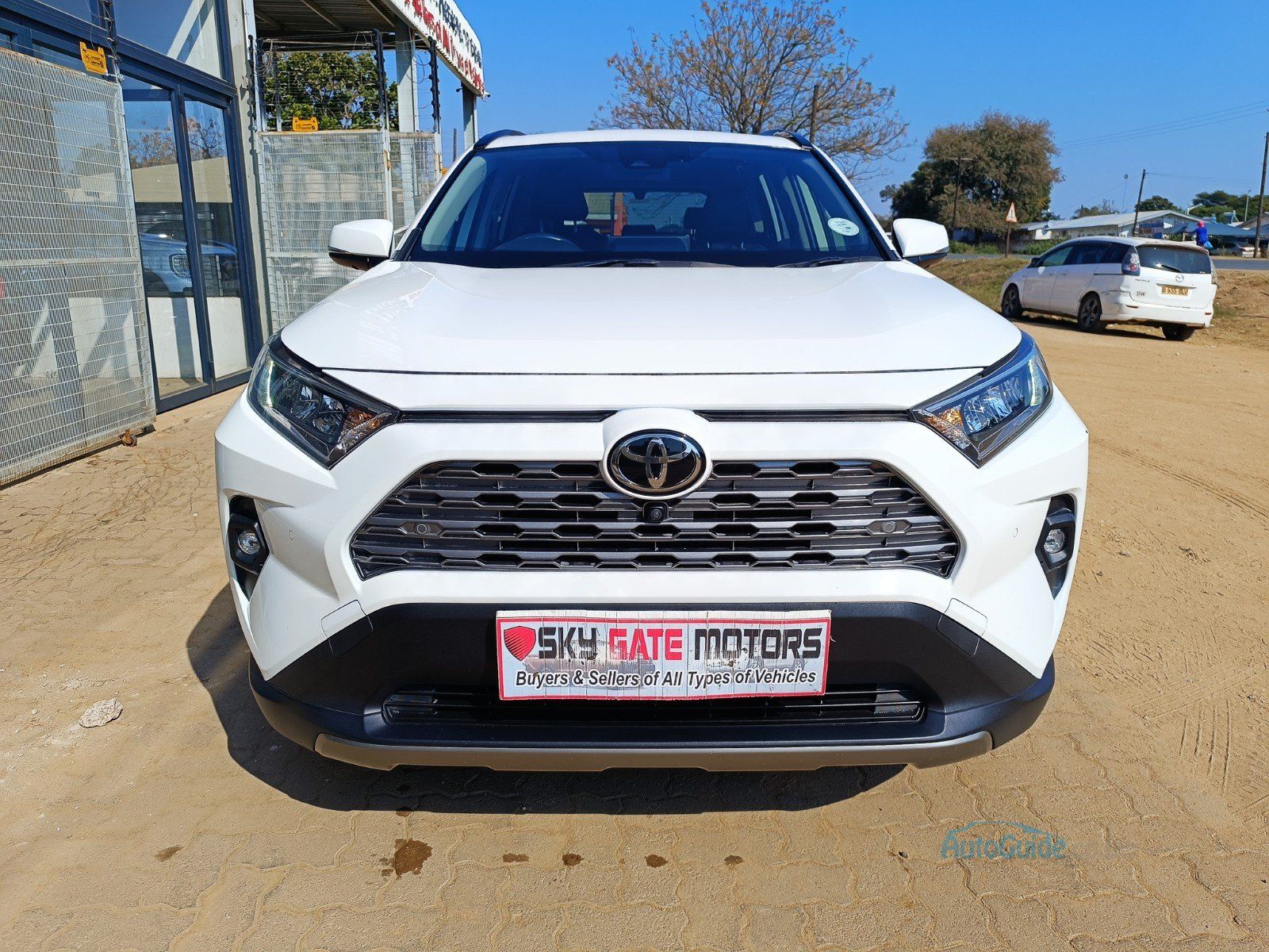2022 Toyota Rav 4 VX photo