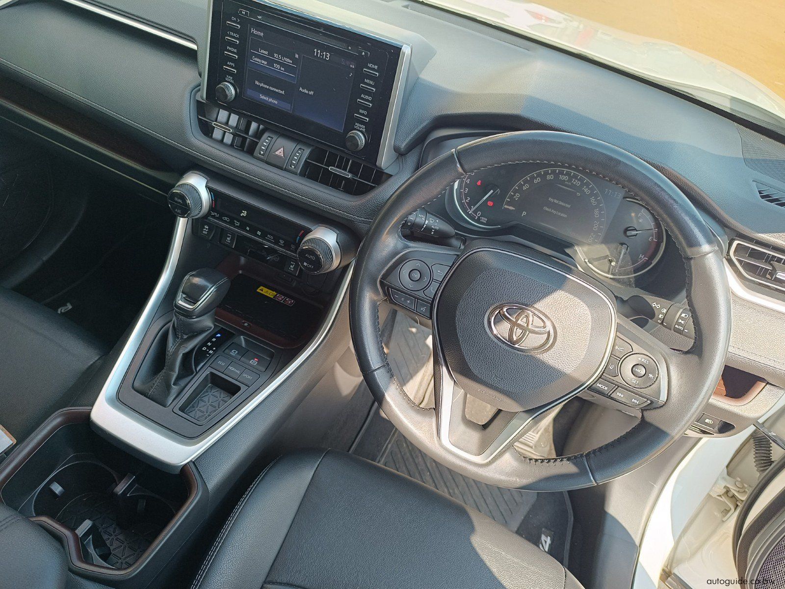 2022 Toyota Rav 4 VX photo