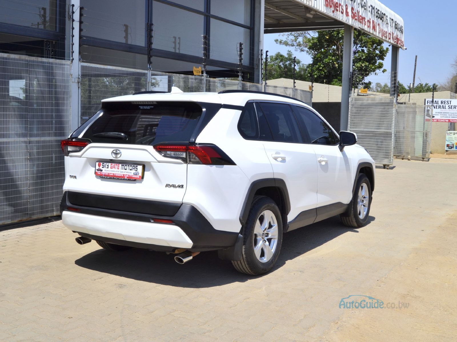 2019 Toyota Rav4 photo