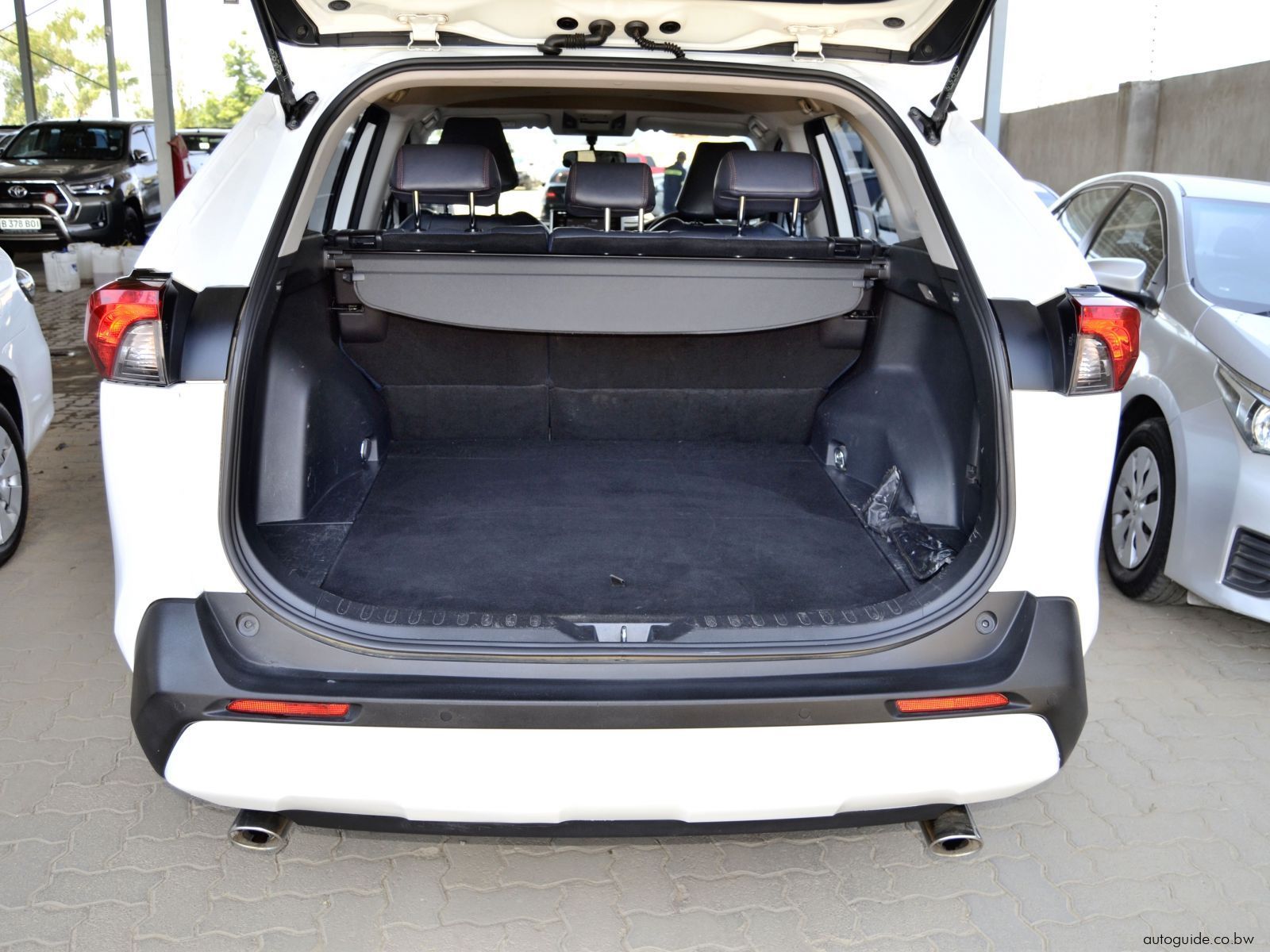 2019 Toyota Rav4 photo