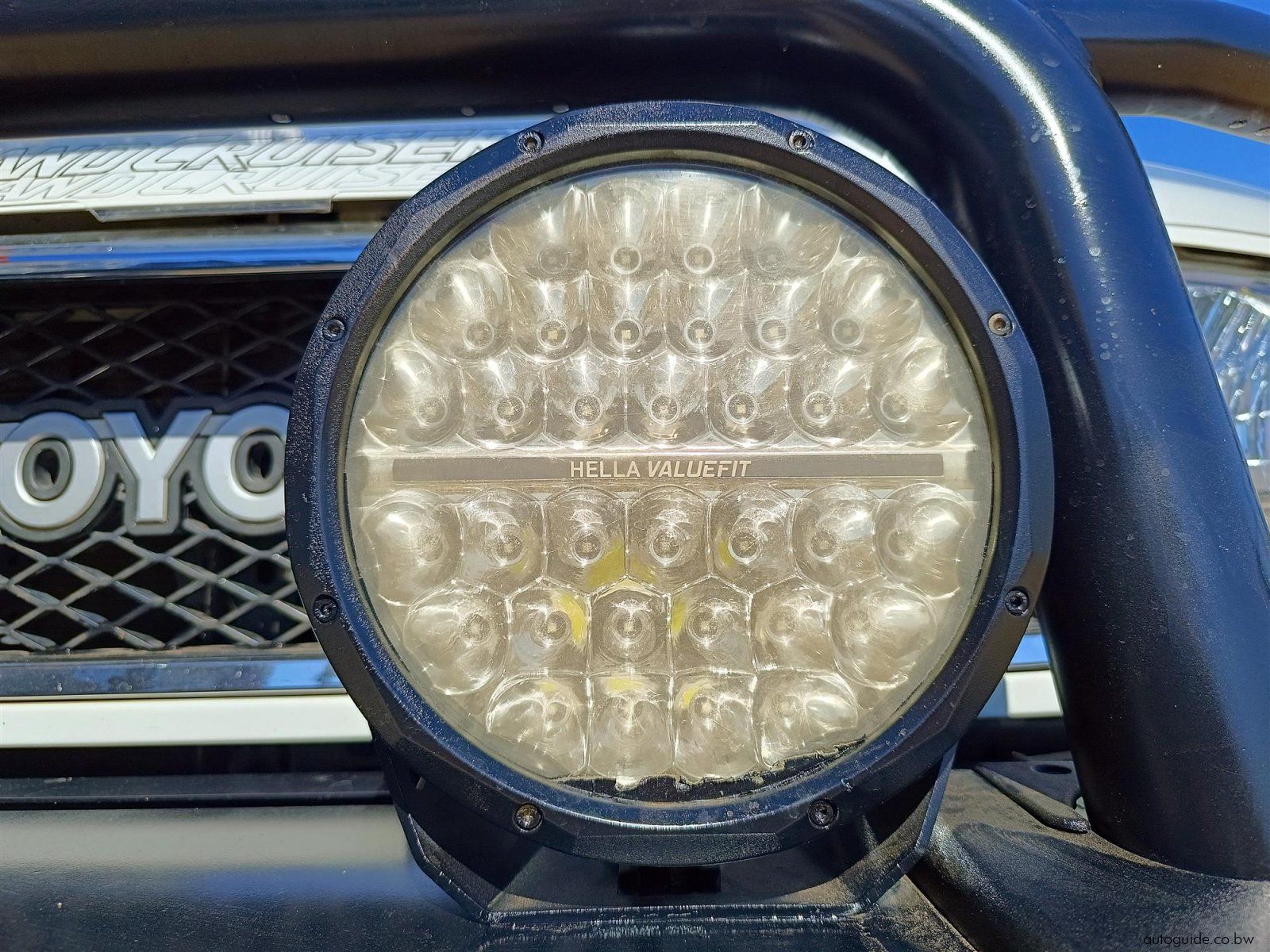 2019 Toyota Land Cruiser 4.5 LX V8 photo