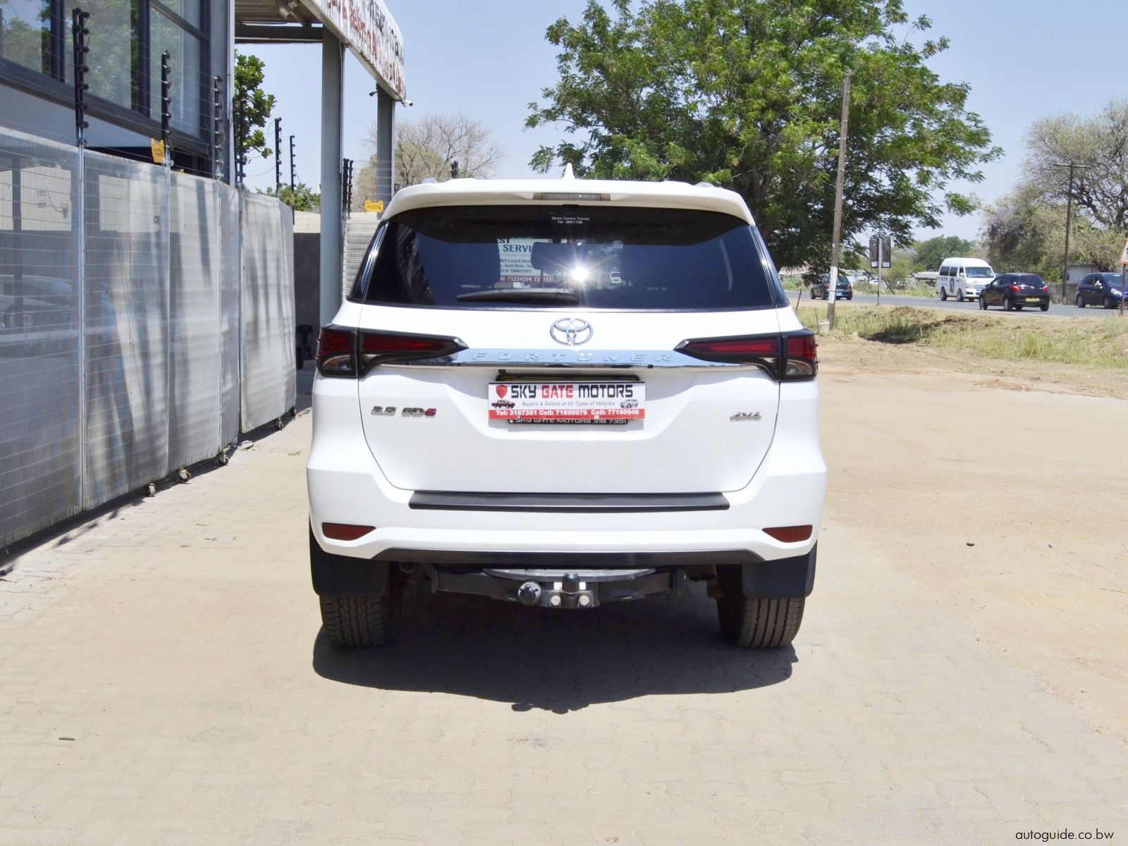2020 Toyota Fortuner GD6 photo