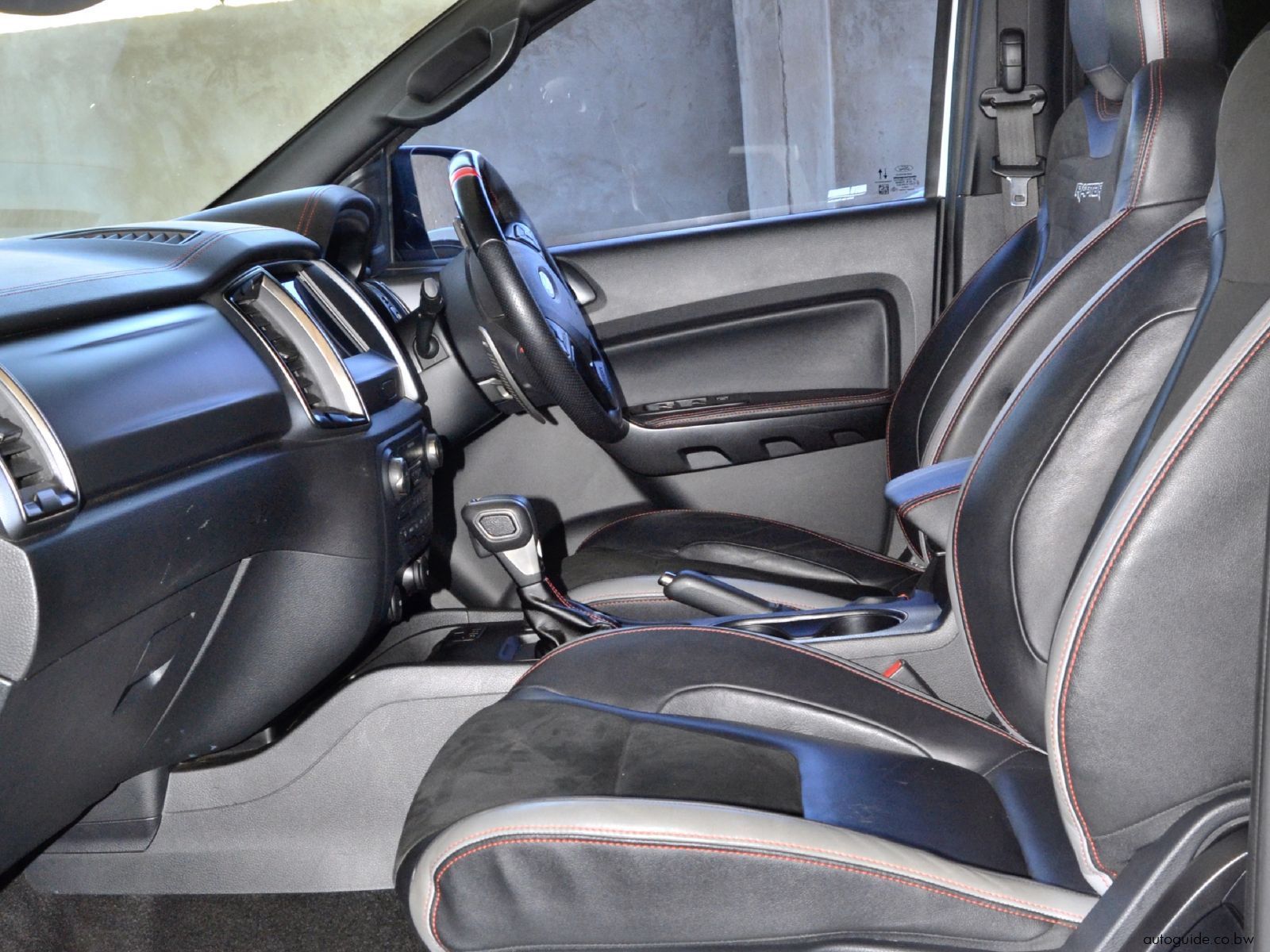 2022 Ford Raptor photo
