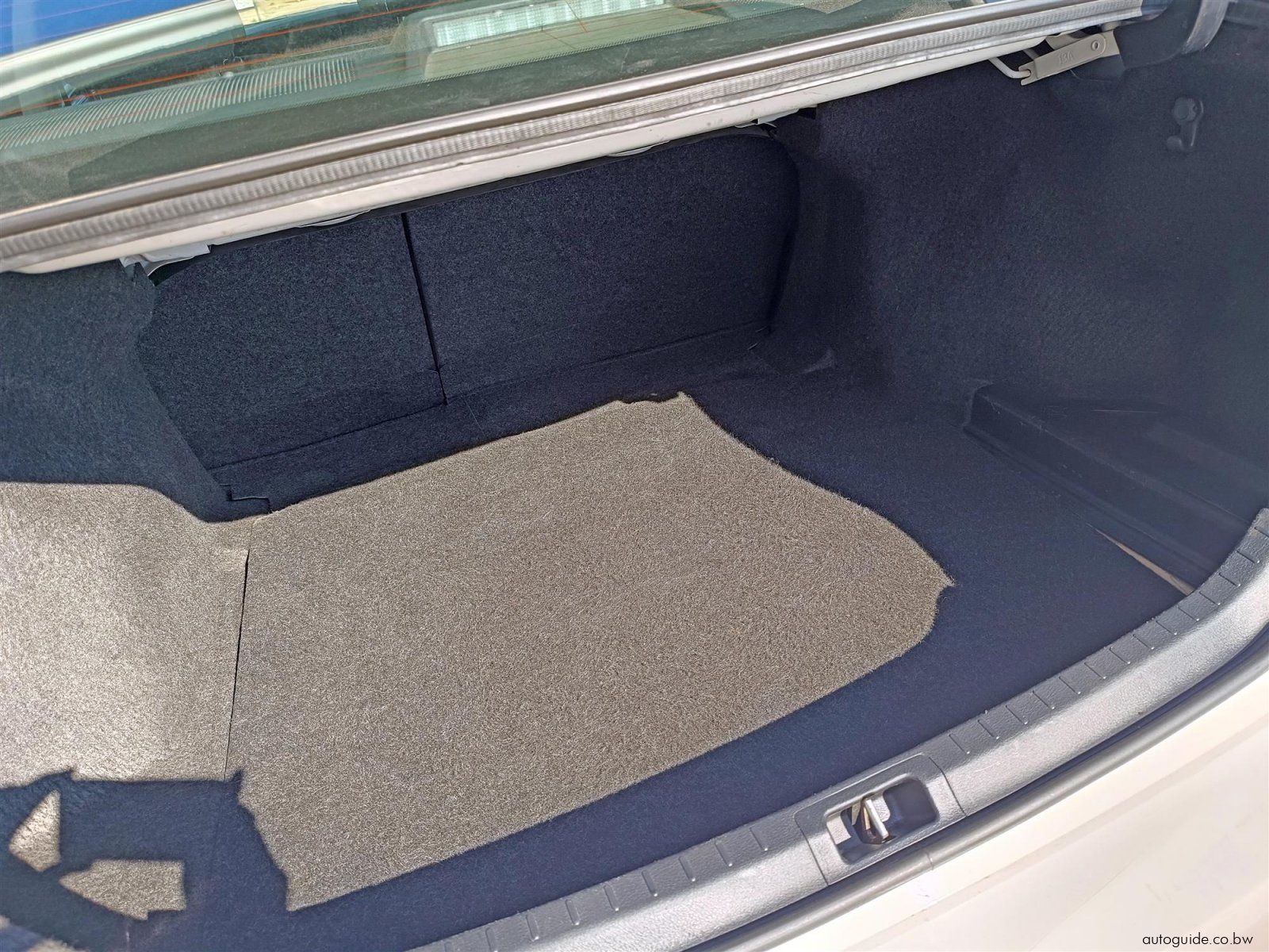 2019 Toyota Corolla 1.6L photo