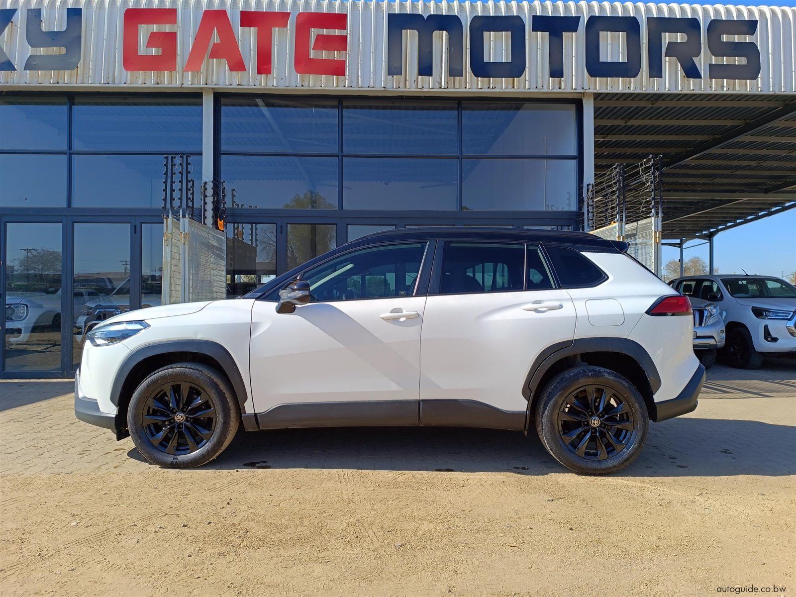 2022 Toyota Corolla Cross XS 1.8L A/T photo