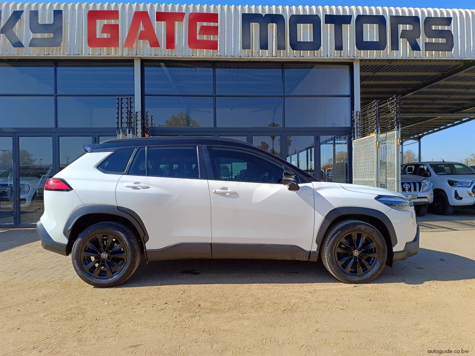 2022 Toyota Corolla Cross XS 1.8L A/T photo