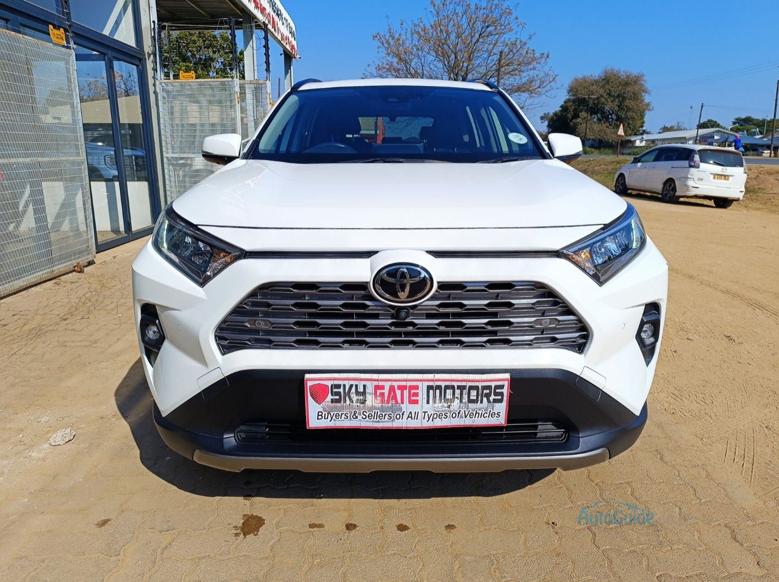 2022 Toyota Rav 4 VX pictures