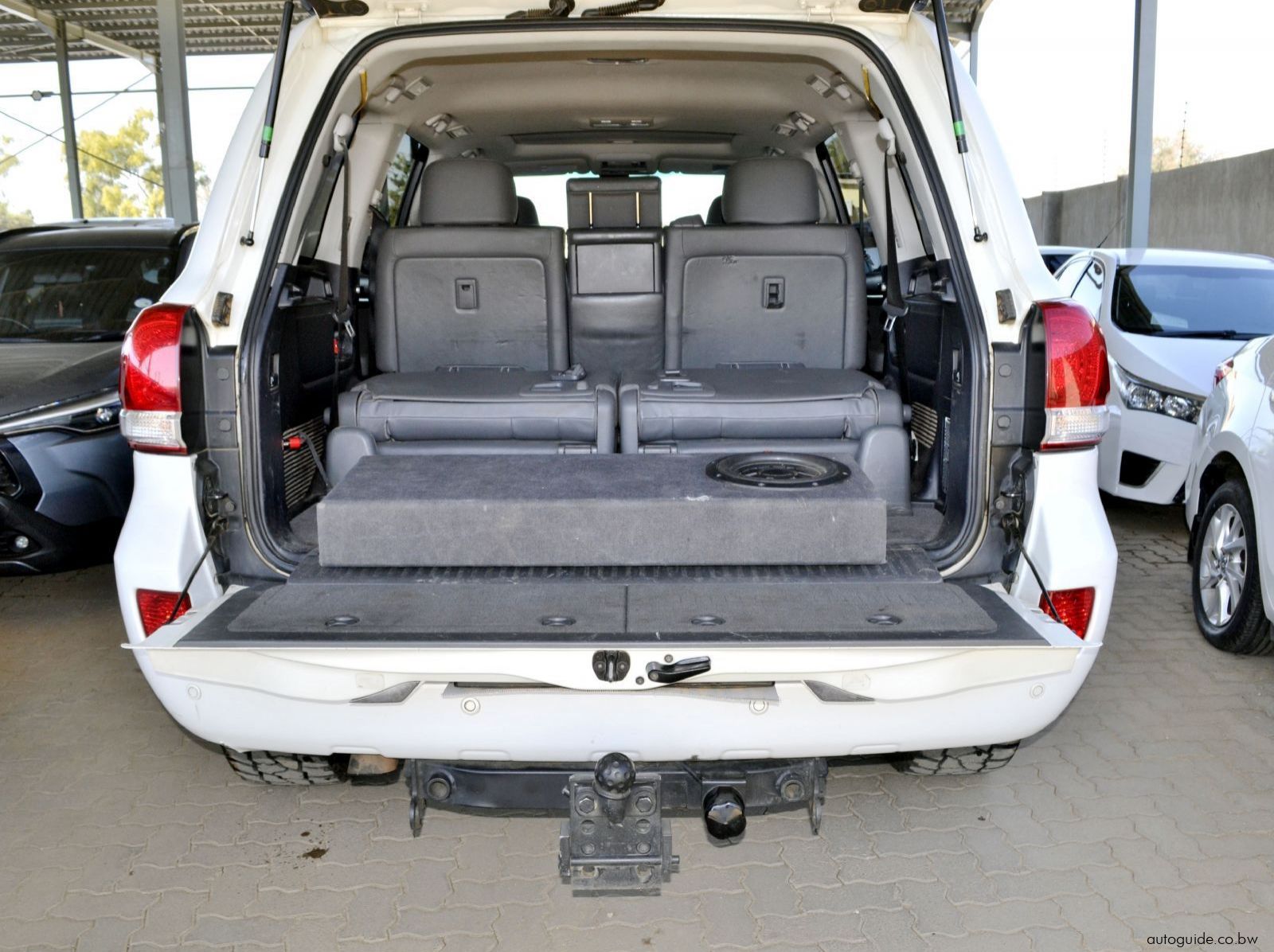 2012 Toyota Land Cruiser 200 Series VX V8  - 60th Anniversary pictures