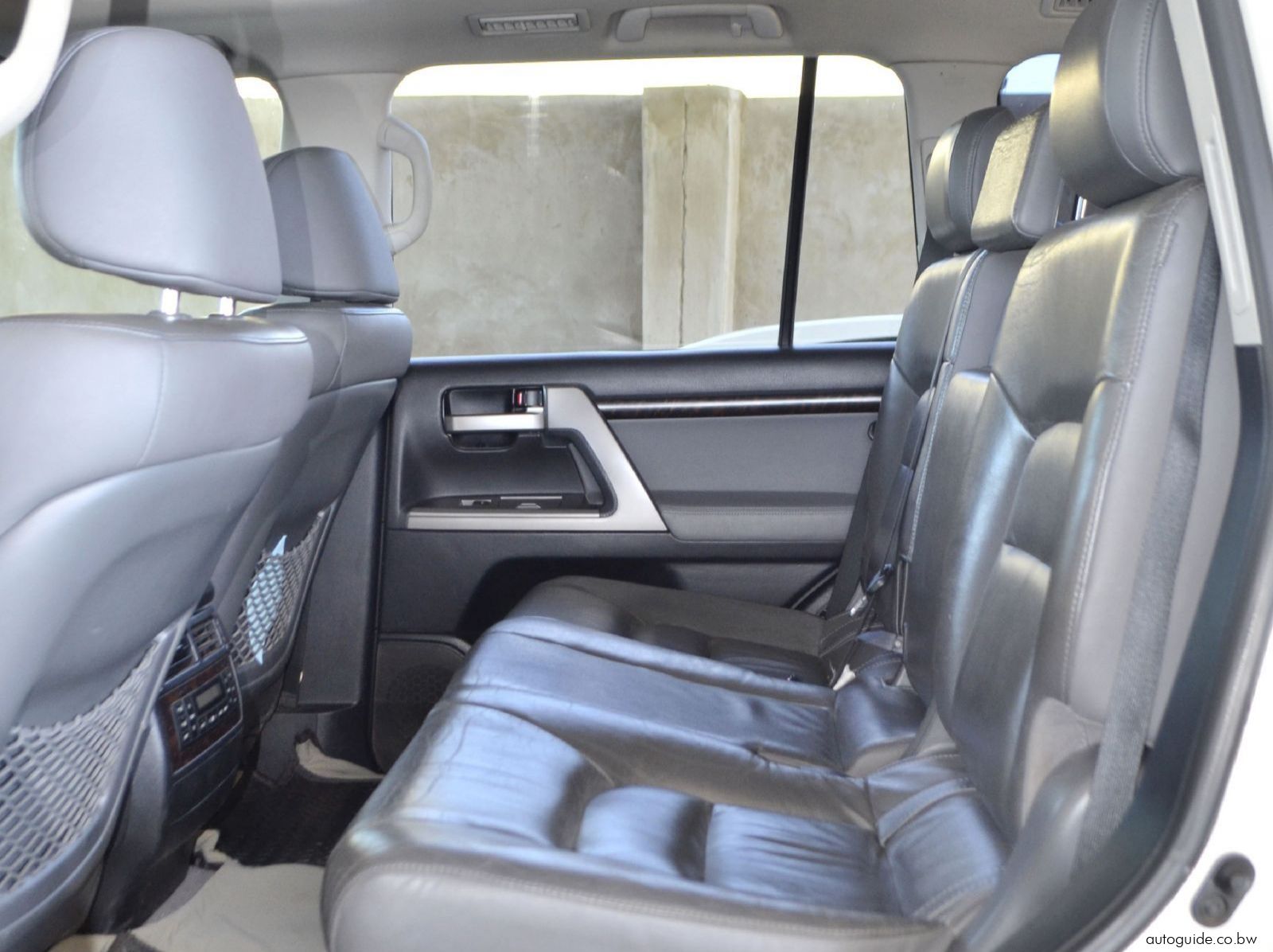 2012 Toyota Land Cruiser 200 Series VX V8  - 60th Anniversary pictures