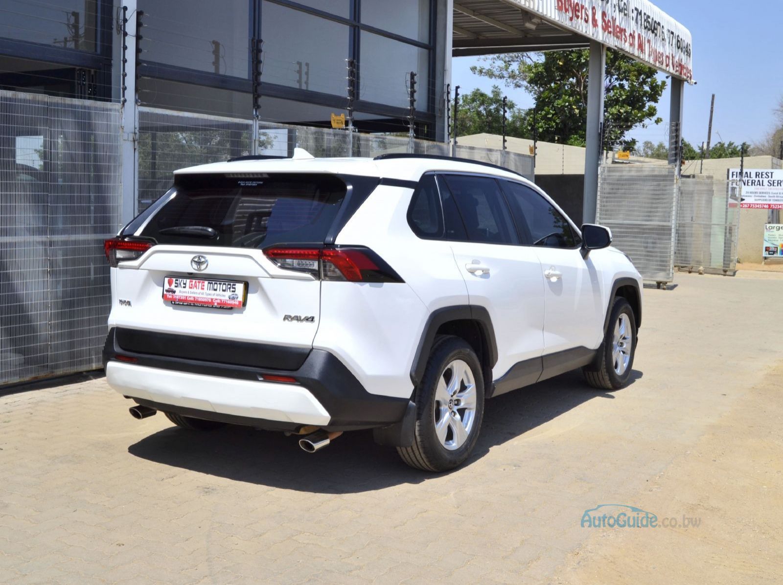 2019 Toyota Rav4 pictures