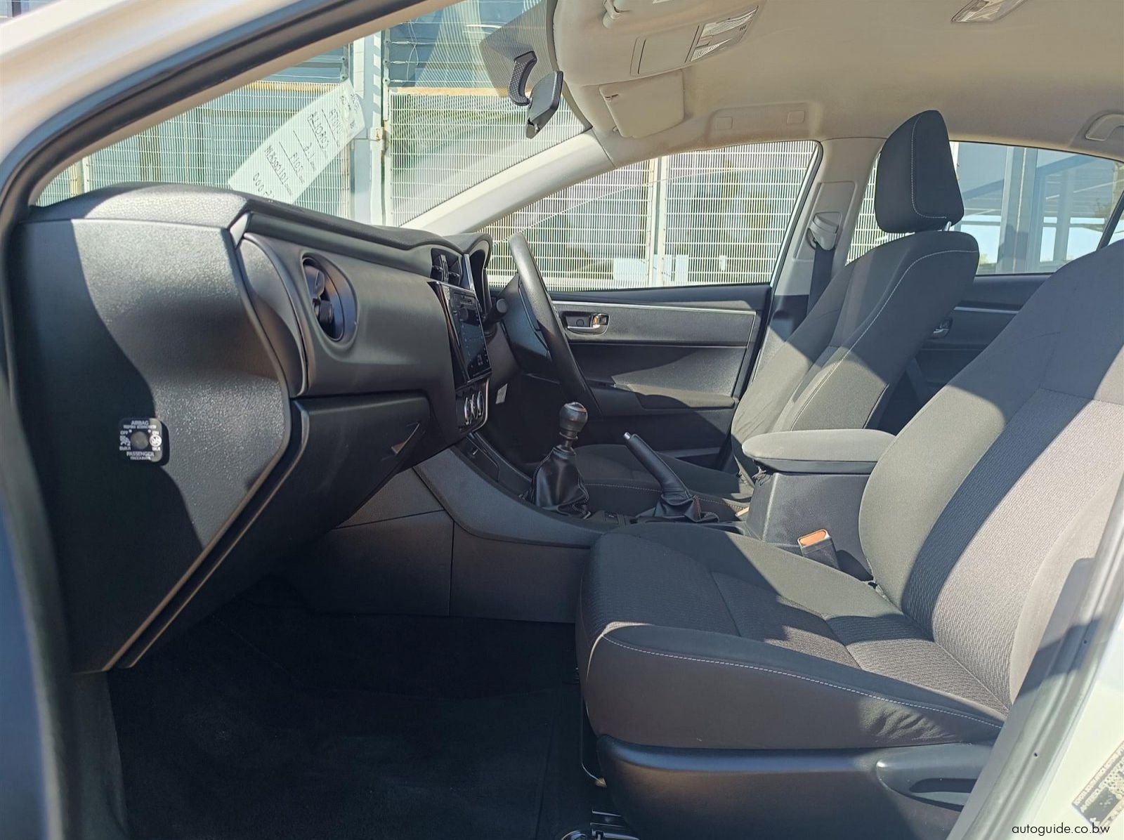 2019 Toyota Corolla 1.6L pictures
