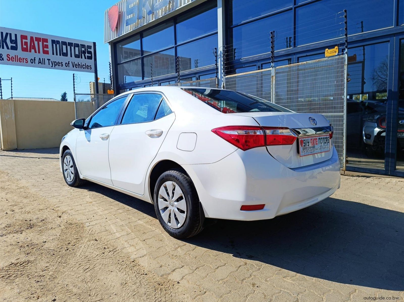 2019 Toyota Corolla 1.6L pictures