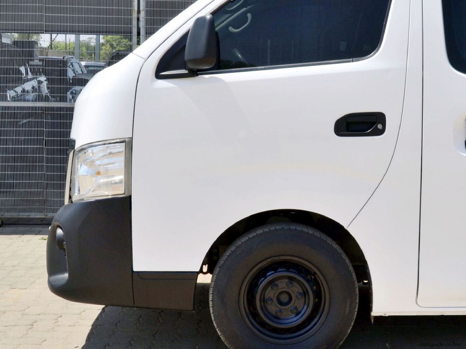 2020 Nissan NV350 pictures