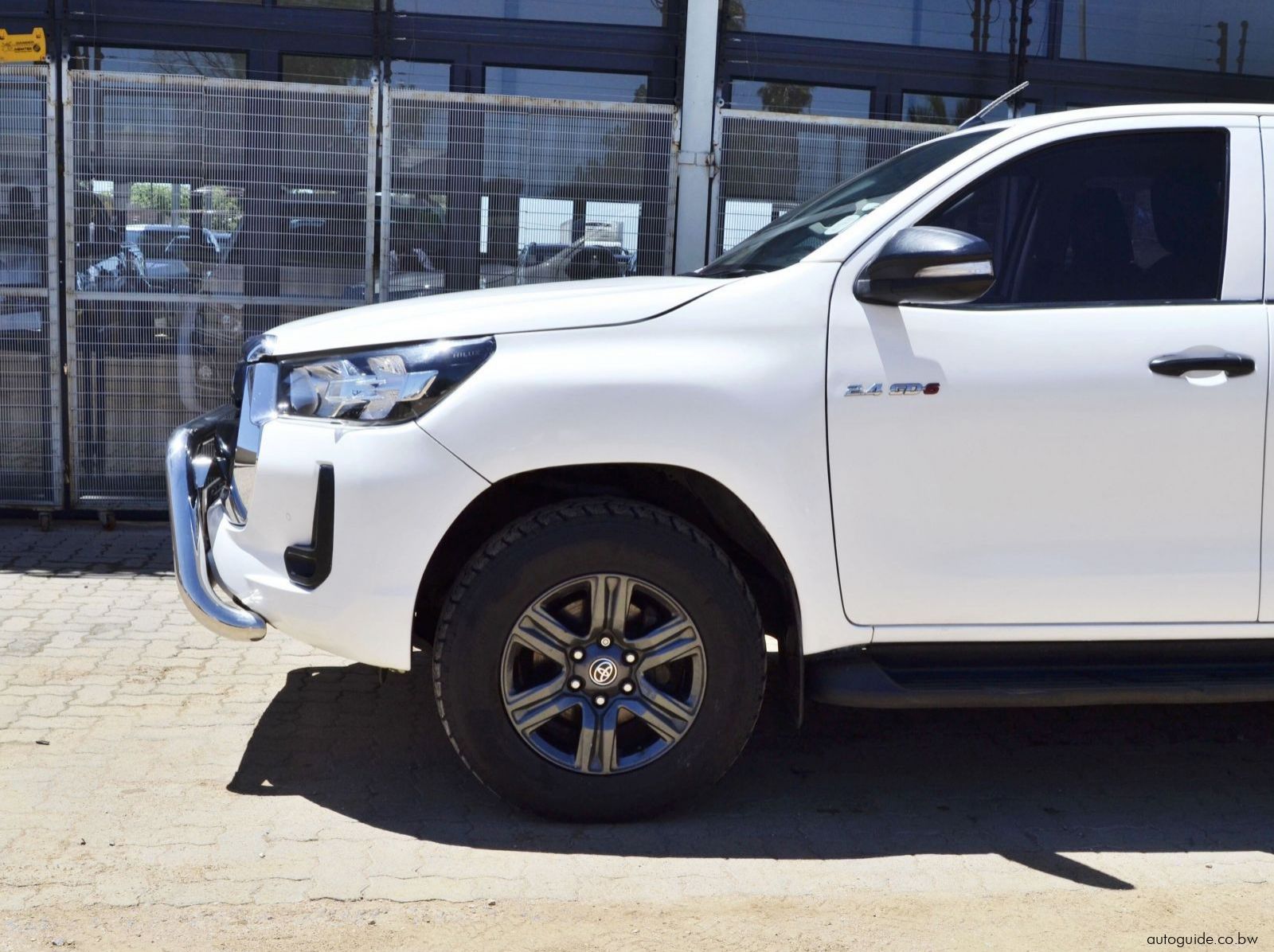 2021 Toyota Hilux GD6 pictures