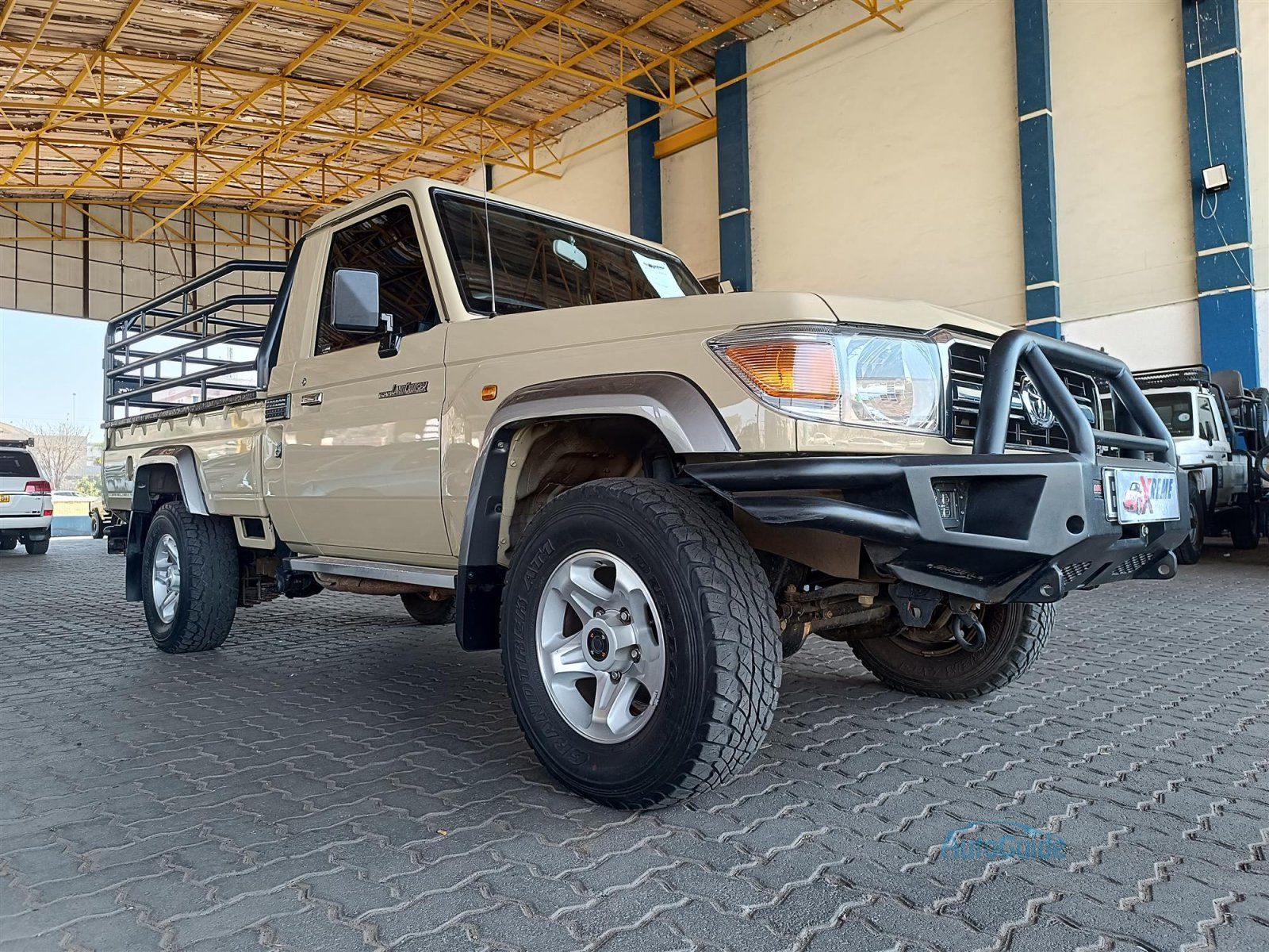 2023 Toyota Land Cruiser 4.2D photo